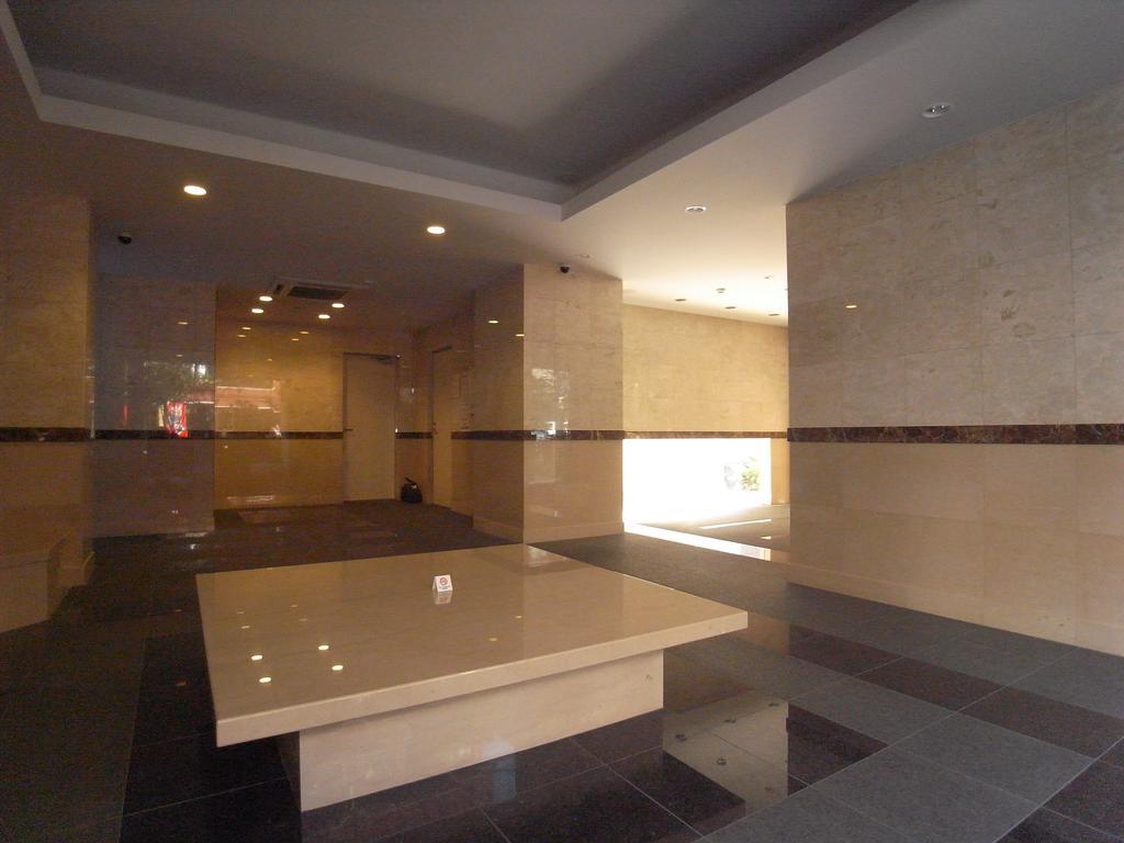Palace Studio Minami-Azabu Präfektur Tokio Exterior foto